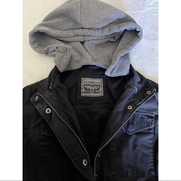 Black & Heather Gray Four-Pocket Military Jacket - Picture 4 of 8